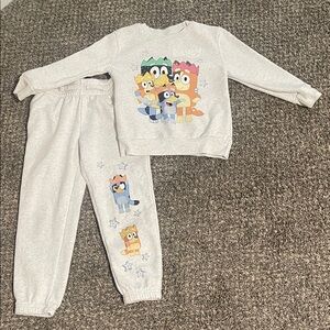 Bluey sweatshirt and pants